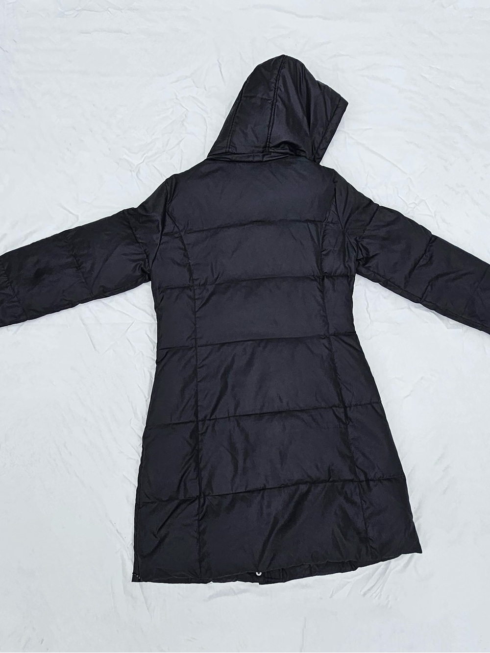 Michael Kors Long Black Puffer Jacket with Hood - Picture 16 of 16